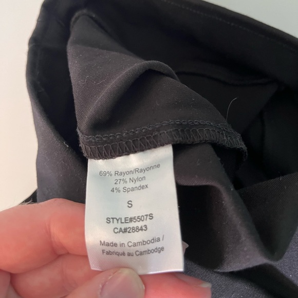 NWT & NWOT Eclipse Tattoo seriously slimming mini skirts size small - Picture 4 of 5